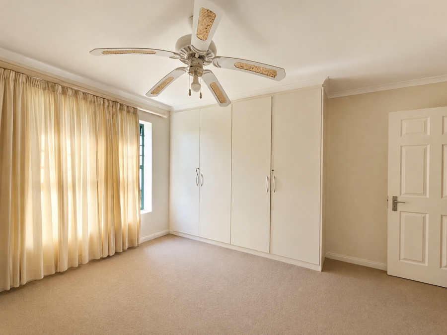 To Let 3 Bedroom Property for Rent in St Francis Bay Village Eastern Cape